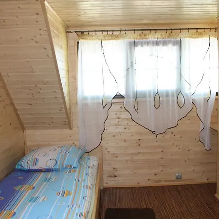 Lodge Domki Nad Jeziorem Oliwia *